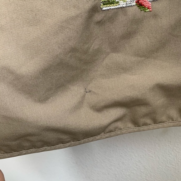 SOLD Columbia | Embroidered Fishing Vest - Picture 7 of 7